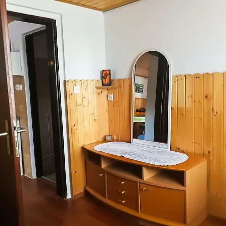 Aunty Rezika's House Casa vacanze Cerklje ob Krki